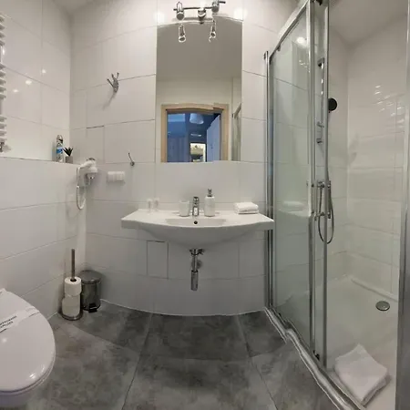 Cesarskie Ogrody 102a By Edyta